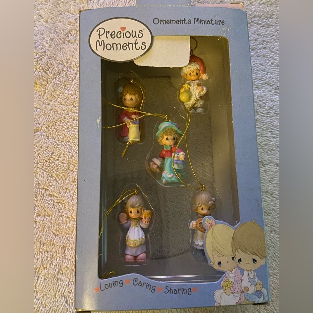 PRECIOUS MOMENTS Mini Ornaments Set